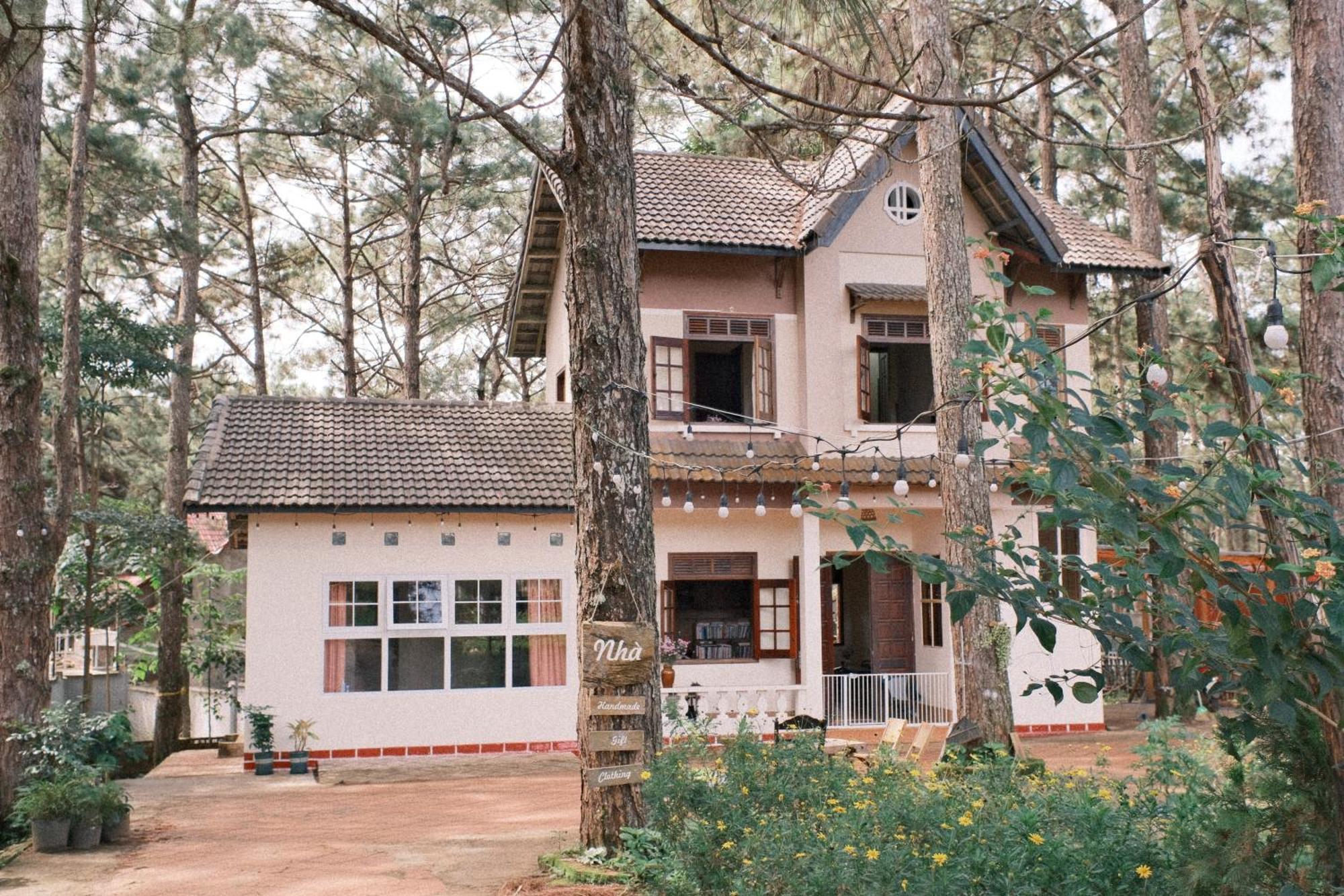 Tron Homestay Kon Von Kla ภายนอก รูปภาพ
