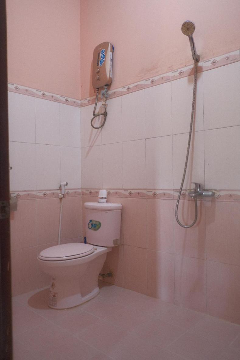 Tron Homestay Kon Von Kla ภายนอก รูปภาพ